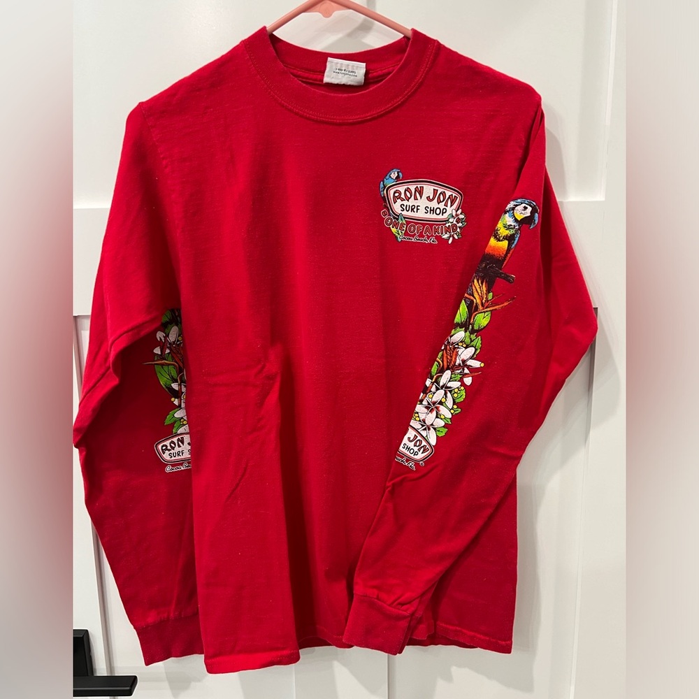 VGUC Unisex Long Sleeve Tee